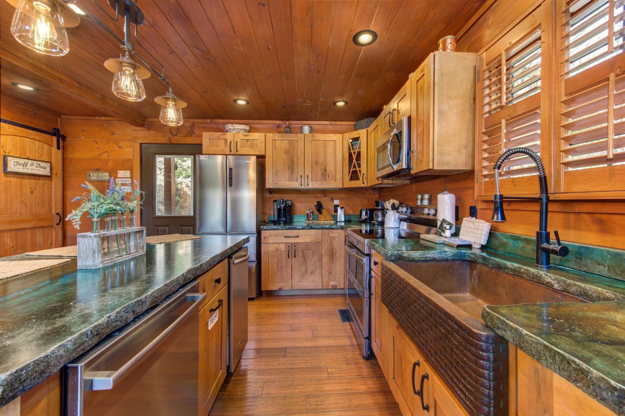 The Buckhorn By Stony Brook Cabins جاتلينبرج المظهر الخارجي الصورة